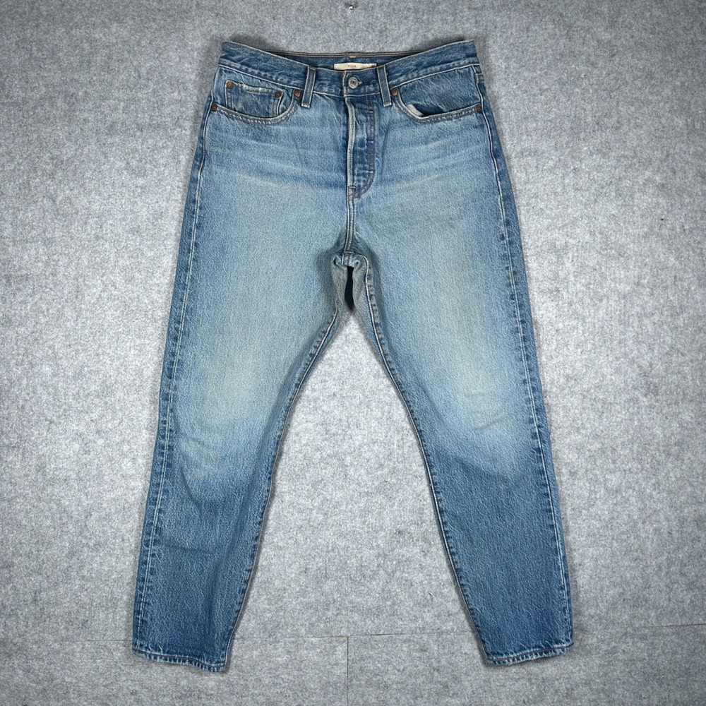 Levi's premium Denim Jeans Womens size 30‎ Blue Wedgie Straight High Rise